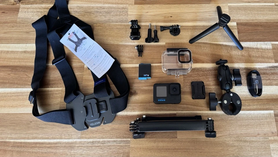 GoPro Hero11 Black Hero 11 + Extras - Image 1 of 1