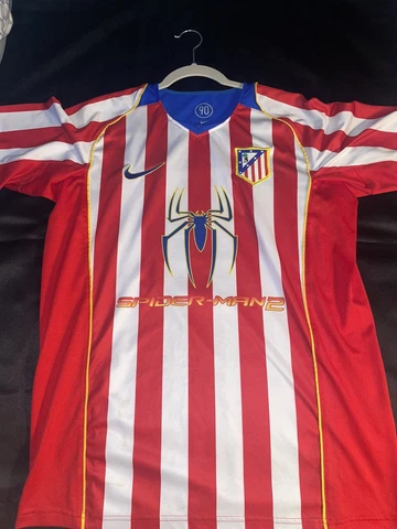 atletico madrid jersey large Spider-Man Cover