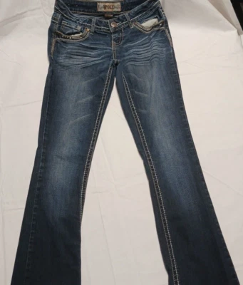 Pantalones de mezclilla para mujer Apollo Jeans con arcos bordados talla 3/4 corte bootcut 27 pulgadas cintura Foto 1 de 4