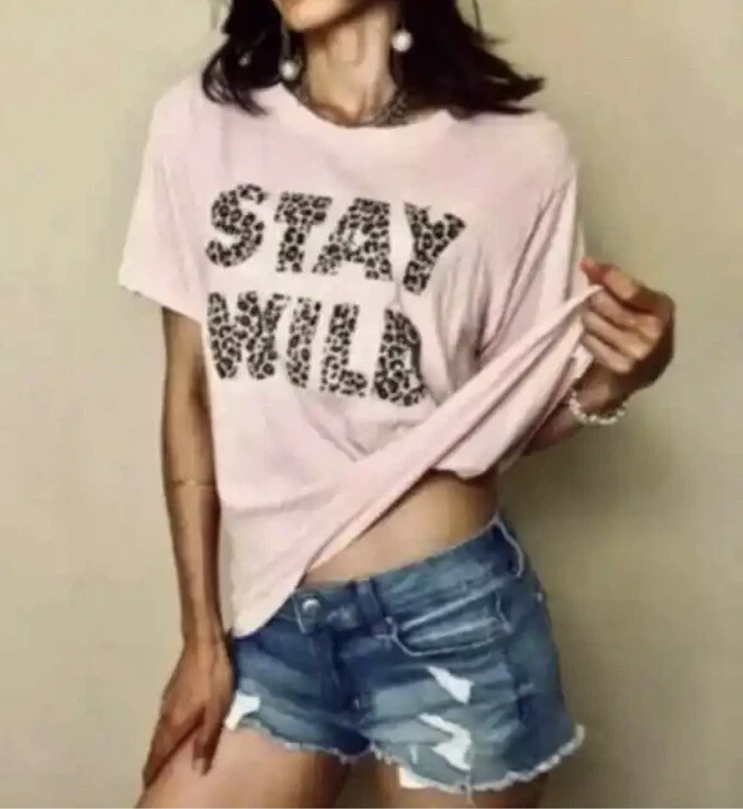 Wildfox Stay Wild Animal Print Keke Tee Size Medium Lotus Pink