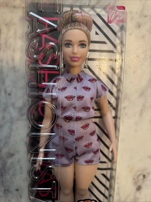 Muñeca Barbie Fashionistas 2017 tamaño curvilíneo # 75 Mattel FJF40 como nueva en caja original Foto 1 de 4