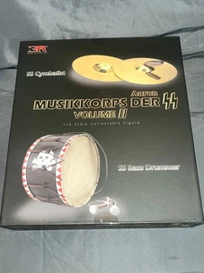 1/6 Scale WWII German Bass Drummer Musikkorps Aaron Dress Figure - NIB DID - Bild 1 von 3