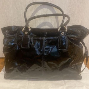 Tod'S Enamel Tote Bag Navy - Picture 1 of 10