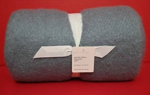 Manta Pottery Barn Hayes imitación mohair, 50" X 60" cambray nueva con etiquetas - Imagen 1 de 7