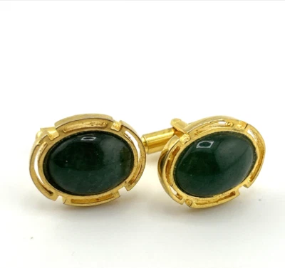 Gemelos vintage de piedra de jade verde genuina en tono dorado Foto 1 de 4