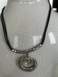 Silver Spritual Enlightenment Spiral Statement Pebbles Pendant Choker Necklace - Picture 1 of 3