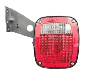 Luz de freno Ford F350 F450 F550 SD chasis cabina lado derecho derecho 2005-2025 OEM NUEVO - Imagen 1 de 11