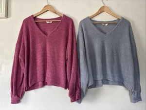 2x Marks & Spencer Fluffy Boxy Shape V Neck Jumpers Size XL UK 20-22 - Picture 1 of 9