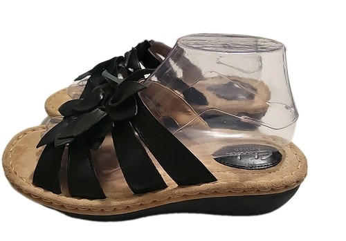 Sandali Clarks Artisan donna taglia 8 5 neri pelle cinturino floreale usati in ottime condizioni