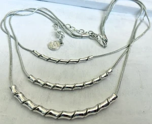 HOUSE OF HARLOW 1960 MEHRLAGIGE KETTE HALSKETTE gedrehter BAR silberfarben - Bild 1 von 7