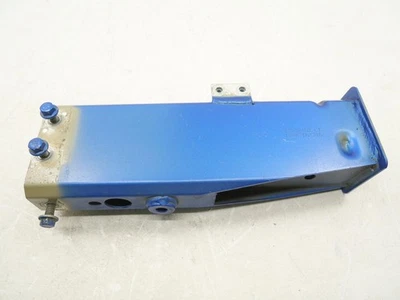 Extremidade de extensão de trilho de quadro de motorista dianteiro usada LH 2016-2024 Chevy Camaro SS 6.2L FABRICANTE DE EQUIPAMENTO ORIGINAL - Imagem 1 de 4