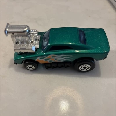 Matchbox Cosmic Blues 1972 Fundición Verde Metálico con Llamas Diecast Car Como Nuevo  Foto 1 de 3