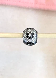 Auténtico Pandora Plata Esterlina Brillante Flor Dije Negro 790962NCK NUEVO - Imagen 1 de 6