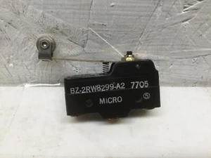 Micro Switch BZ-2RW8299-A2 Roller Lever Limit Switch 15A 125, 250 or 480 VAC - Picture 1 of 4
