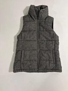 Old Navy Women's S Gray Sleeveless Puffer Fall - Winter Vest - Picture 1 of 6