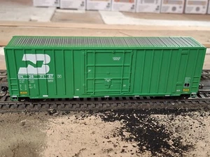 Intermountain HO scale Gunderson 50' High Cube Boxcar - Burlington Northern (BN) - Picture 1 of 6