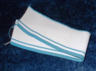 VESTIDO CAMISETA MALHA BRANCA E AQUA COSTURAR NO COLARINHO, TAMANHO INFANTIL, COLARINHO JAQUETA, NOVO - Imagem 1 de 3