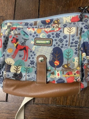 Monedero pequeño perro Lilly Bloom usado pero en gran forma Foto 1 de 3