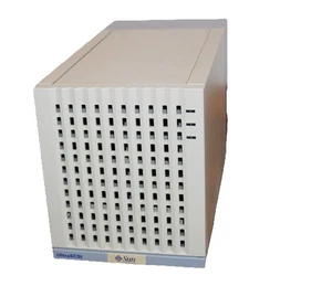 Sun 711  ULTRA SCSI 12 Bay HDD Enclosure 599-2061-01 w/(2) SUN  5404177-01 - Picture 1 of 7