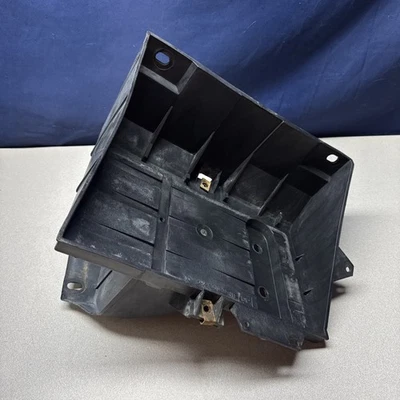 Bandeja de batería lateral del pasajero 94-01 Dodge Ram 5.9 Cummins 2500 3500 P/N 55275128 Foto 1 de 4