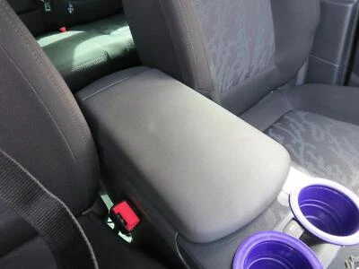 PEUGEOT 3008 MK1 2011 REF-B479 / TAMPA DO CONSOLE CENTRAL LIVRE P&P - Imagem 1 de 3