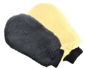 Lincoln Grooming Mitt Fleece Coat Polishing Dust Remover For Immaculate Turnout - Picture 1 of 1