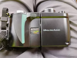 Nikon COOLPIX 4500 Digital Camera ONLY - Picture 1 of 5