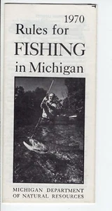 1970 MICHIGAN DNR FISHING GUIDE LAWS DIGEST RULES - MICHIGAN-DEER-PATCH - Picture 1 of 1