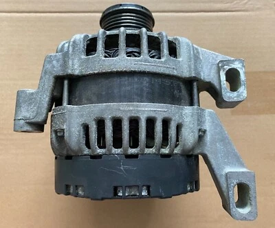 Alternador de motor Volvo S60 V60 XC60 XC70 2011-2016 2,5 genuino probado por OEM Foto 1 de 4