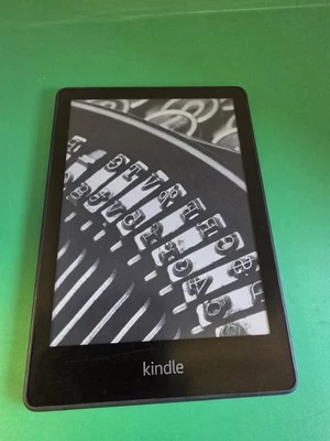 Amazon Kindle Paperwhite 11th Gen Wi-Fi 8GB  Black M2L3EK.    (DK820) - Image 1 of 4
