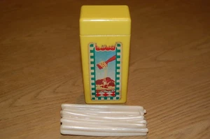 FISHER PRICE SPAGHETTI & BOX - Picture 1 of 4