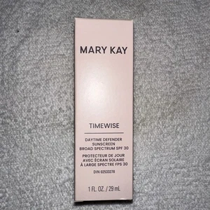 Mary Kay TimeWise Daytime Defender Sunscreen SPF 30 NEW - Picture 1 of 6