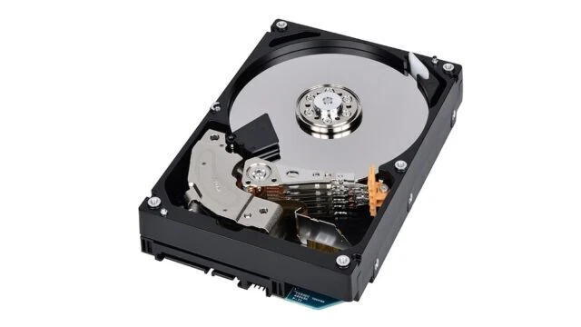 Toshiba 8TB Internal 2.7K RPM SAS 12GB/s 3.5'' (MG08SDA800E) Hard Drive