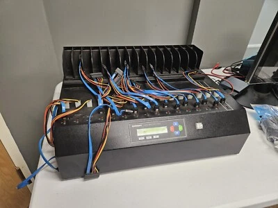 Kanguru Clone 15HD-SATA Pro Hard Drive Duplicator KCLONE-15HDS-PRO - Image 1 of 4