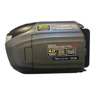 Panasonic PV-L680D Palmcorder Camcorder VHS-C Video Camera - Image 1 of 4