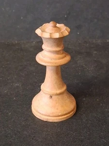 Spare Chess piece, Queen 6cm wood Used White - Picture 1 of 1
