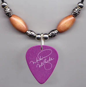 Martina McBride Signature Purple Guitar Pick Necklace - 2010 Tour - Picture 1 of 3