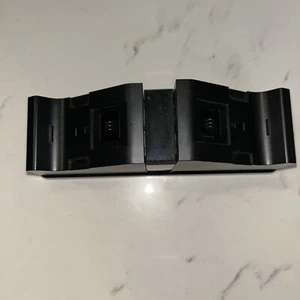 Dual Charge Xbox Charging Station - Picture 1 of 4