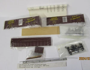 HO Scale Metal Kit Bowser 40' Box Car, UP "Be Specific" Neu in OVP - Bild 1 von 5