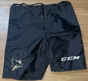 Vintage NHL San Jose Sharks Ccm Shorts L/xL - Picture 1 of 5