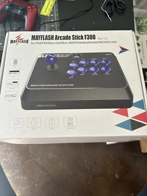 Mayflash F300 Arcade Fight Stick Joystick for PS4, XBOX ONE, PC, Nintendo Switch - Image 1 of 2