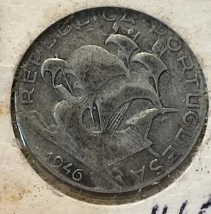 PORTUGAL 2 1/2 ESCUDOS 1946 Silver Coin - Picture 1 of 2
