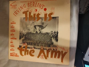 Irving Berlin's This is The Army Vinyl LP Record. Ronald Reagan - Foto 1 di 3