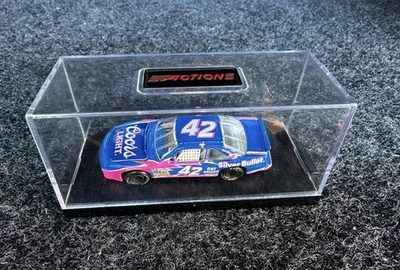 Pontiac 1995 Action Racing Collectables Kyle Petty Stock Car escala 1:64 Foto 1 de 4