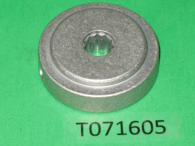 Placa adaptadora original OEM ECHO 61031347731, montaje de cuchilla ~ recortadora seleccionada NOS Foto 1 de 4