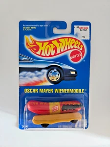 1991 Hot Wheels Oscar Mayer Wiener Mobile Wienermobile Hot Dog Blue Card No. 204 - Picture 1 of 2