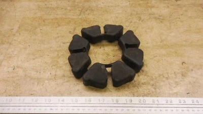 1982 Kawasaki KZ305B CSR K363-1) amortiguadores de goma de rueda trasera Foto 1 de 4