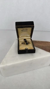 Vintage Three Stone Black and Gold Ring lot D7 FLAWS - Picture 1 of 9