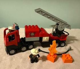 LEGO Duplo Fire Truck #4977 Retired Complete Set