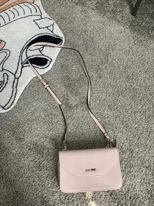 Nine West Pink Crossbody With Built In Wallet Purse EUC LIGHT PINK - Picture 1 of 5